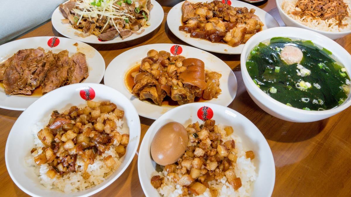 高雄知名豬腳店悲曝熄燈原因 遭網罵翻回嗆:政治狂熱者夠了