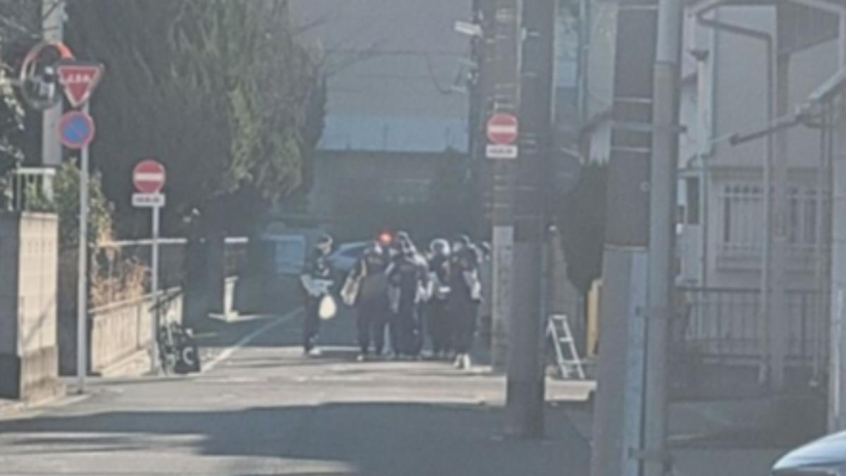 東京17歲少年路上突持水果刀刺殺友人 右胸血流不止亡