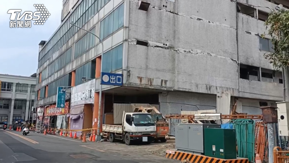 快訊/彰化最大廢墟「黃金帝國」傳墜樓 30歲男臟器外露慘死