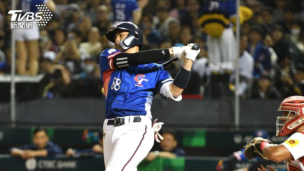 WBC資格賽/台灣英雄!宋晟睿「美技接殺」化解危機 登WBC官網