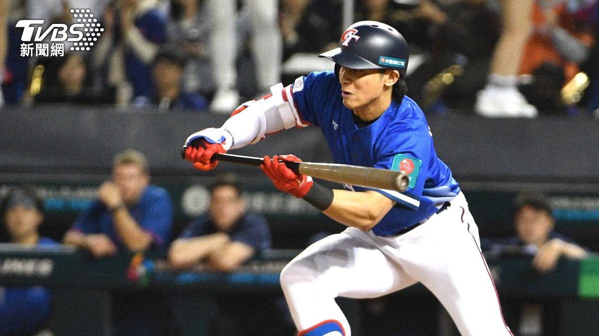 陳傑憲1局上敲出左外野方向安打。(圖/胡瑞麒攝)