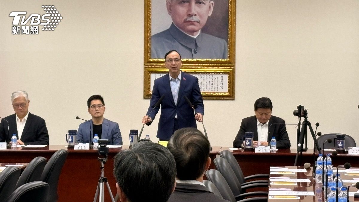 喊話讓柯文哲送父親最後一程　朱立倫：有人性的人都會支持