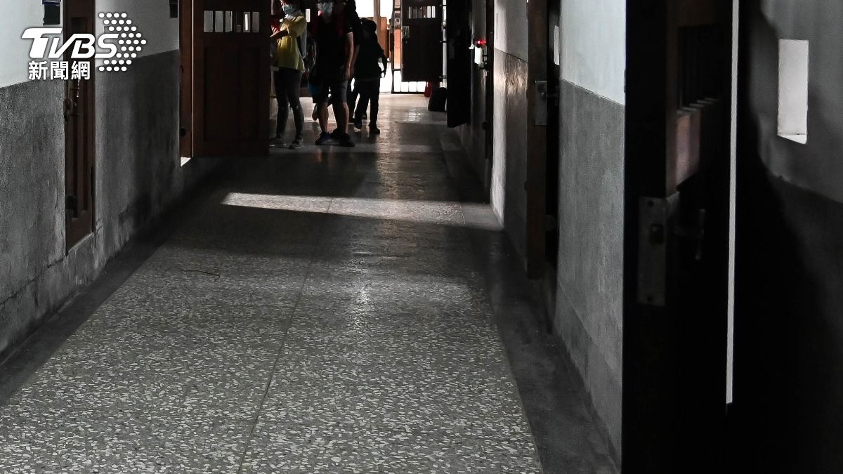 台中男遭獄友性侵!入監淪獵物 慘陷狼爪「崩潰閃躲」
