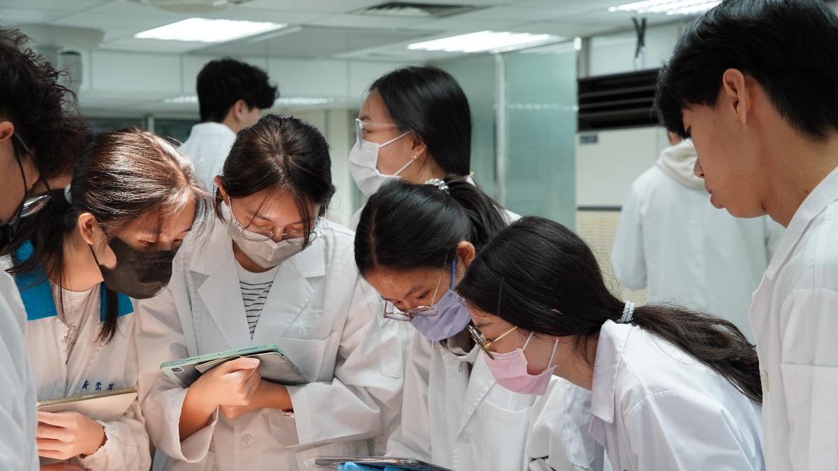 選填志願看這！跨領域超夯　陽明交大首推「醫師法律學分學程」