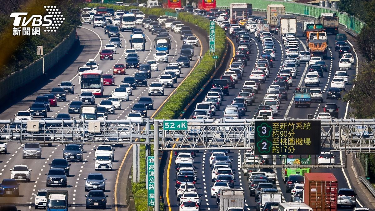 228連假一早塞爆!估明湧大量車潮 國道「18路段」快避開