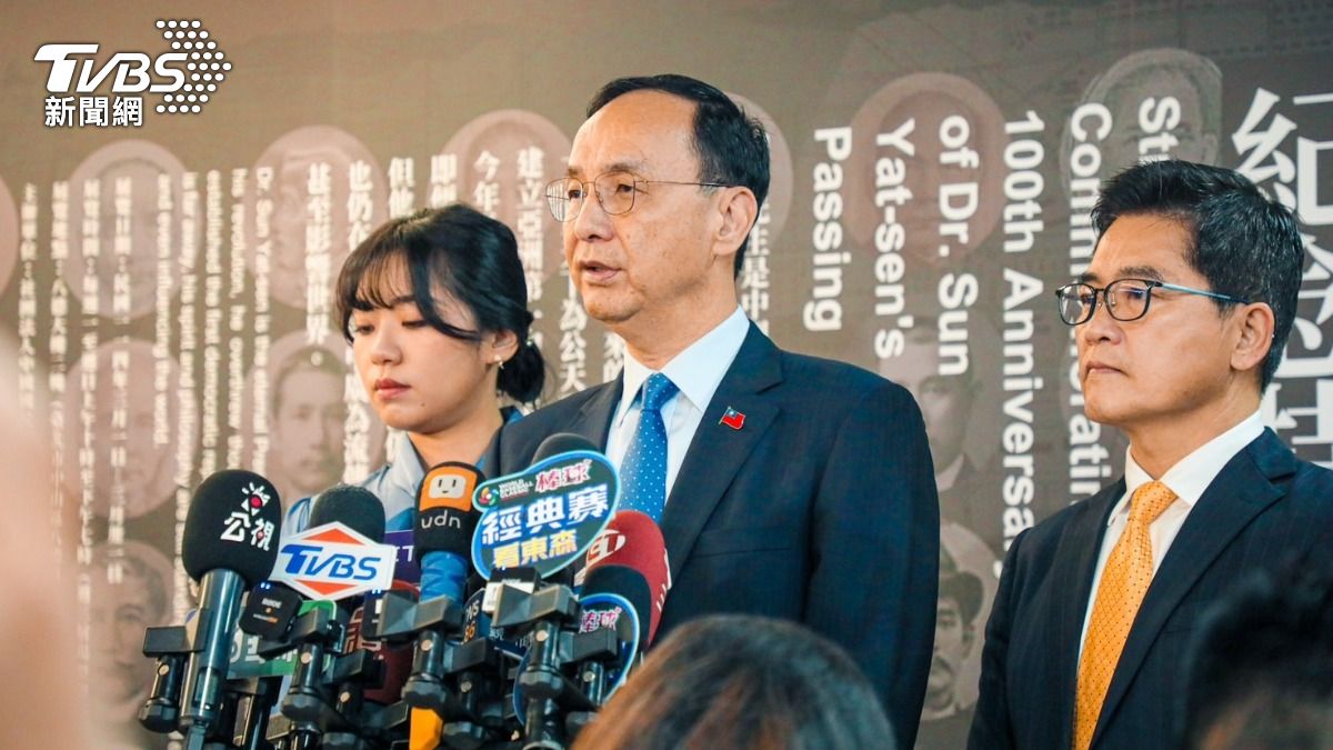 趙少康譙國民黨罷免「戰力弱」 朱立倫緩頰:要多給鼓勵