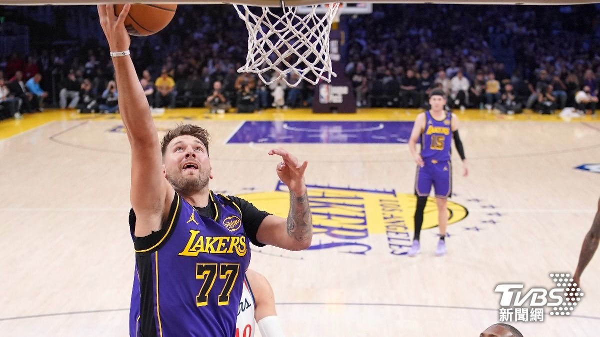 NBA／壽星唐西奇「洛城內戰」砍31分　湖人擊沉快艇奪5連勝