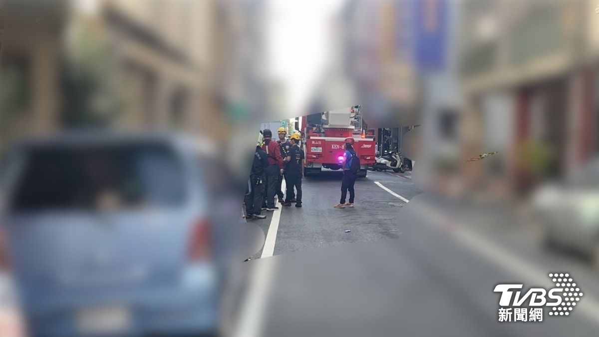 快訊/高雄鹽埕「銀樓一條街」女子墜樓 無呼吸心跳搶救中