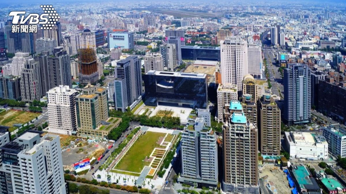 圖說一，台中在高科技產業與城市數位轉型上的神速發展，加上完善的高等教育生態圈，讓新生代不再以北飄為唯一目標。(圖片引用自台中市政府)