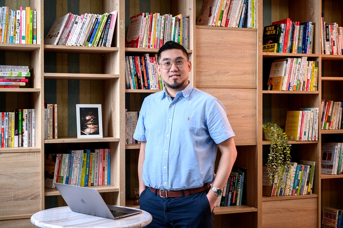 Harris從SEO專業角度,分析AI浪潮下對搜尋引擎優化的影響。(圖/李明宜 攝)