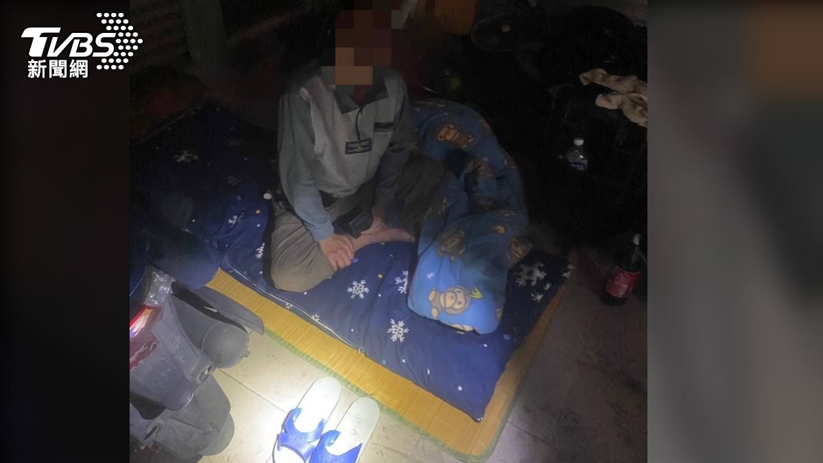 體感僅5度!台中翁寒流低溫蜷縮睡騎樓 顫抖中道無奈故事