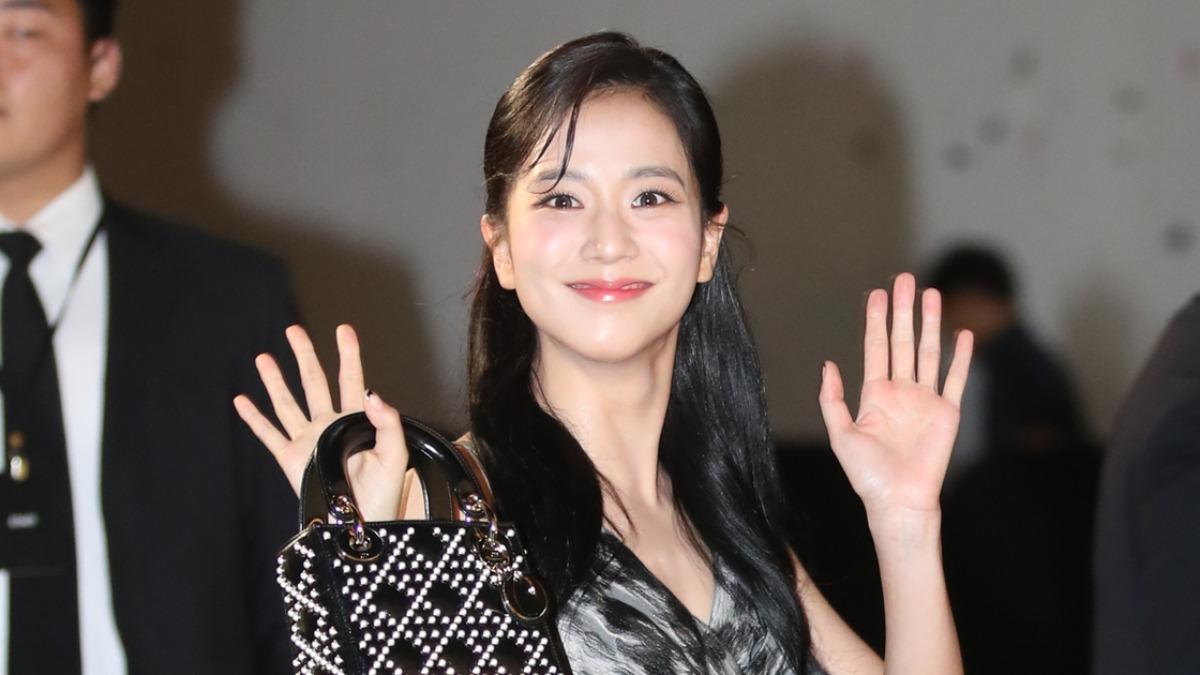 Jisoo亞巡台北站門票「4300元起跳」! 限2百VIP享「迷你談話」