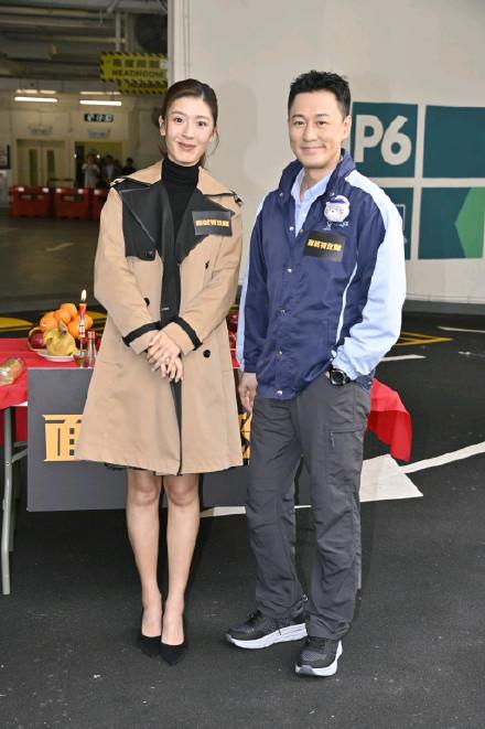 戲中他與余香凝飾演一對為小朋友升學問題而煩惱的父母。（圖／翻攝自林峯微博）