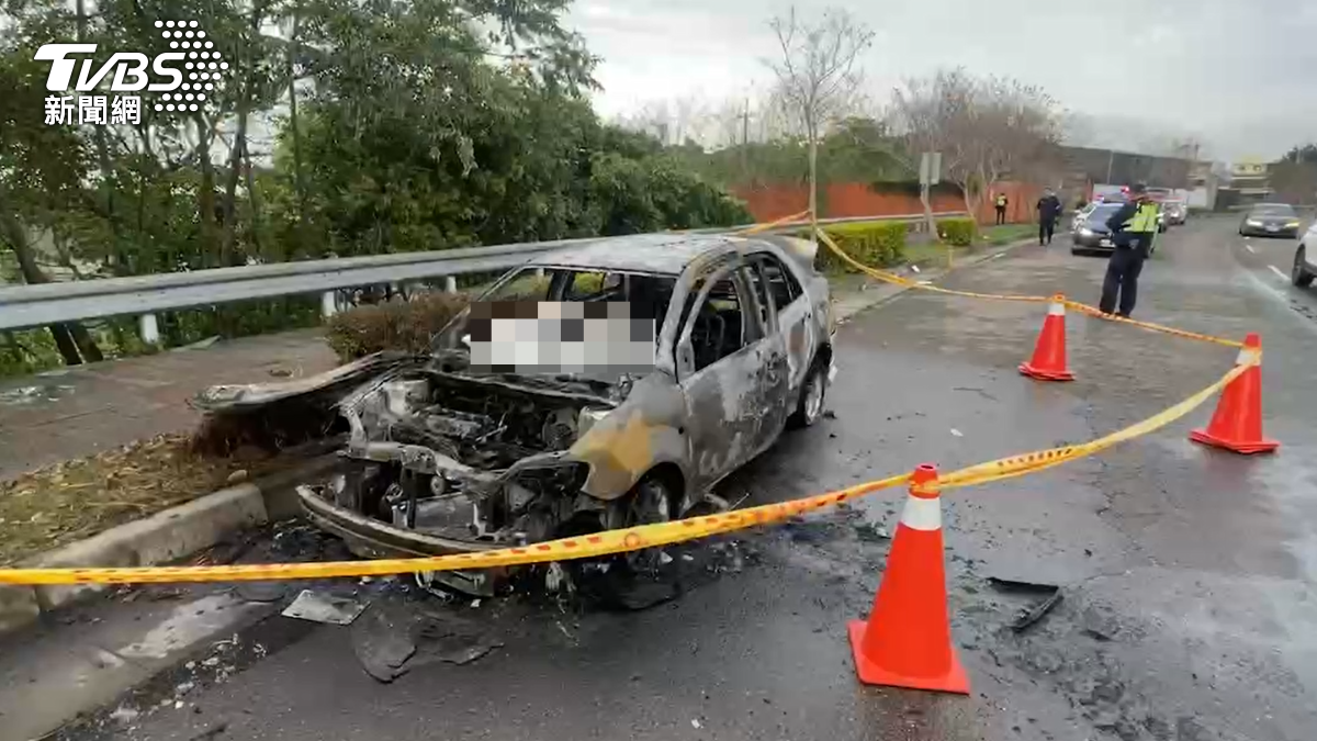 台中后里發生火燒車意外。（圖／TVBS）