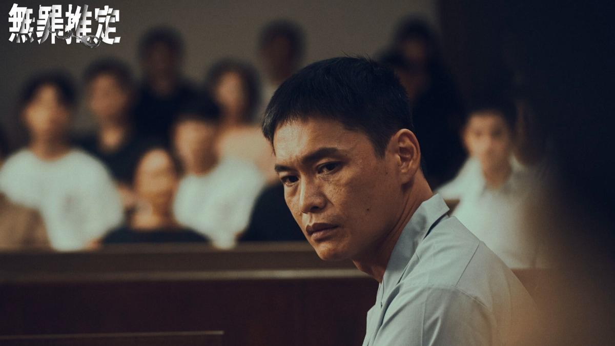 劇中黃鐙輝面臨棘手官司。(圖/八大提供)