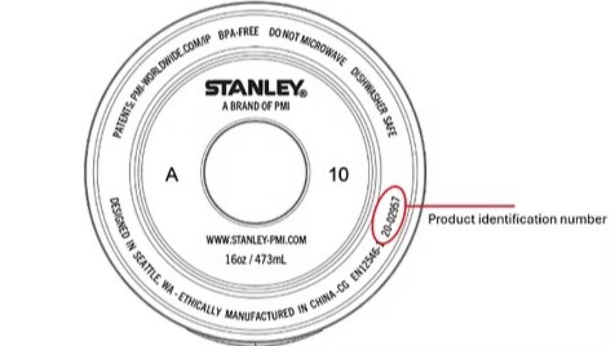 杯底識別碼。(圖/翻攝自 stanley官網)