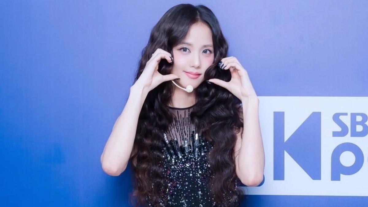 Jisoo將於3月23日，以個人名義第一次來台舉辦「LIGHTS, LOVE, ACTION!」見面會。（圖／翻攝自Jisoo IG）