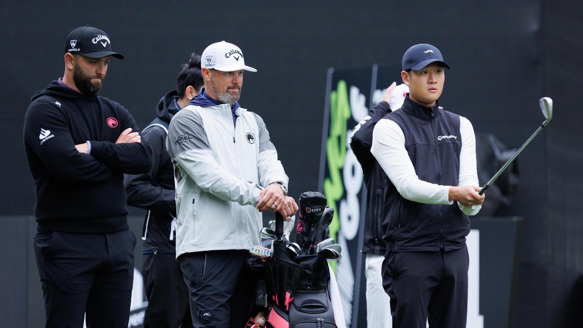 周興哲參戰香港高球賽奪亞軍 和大咖球星組隊嗨喊:圓夢了
