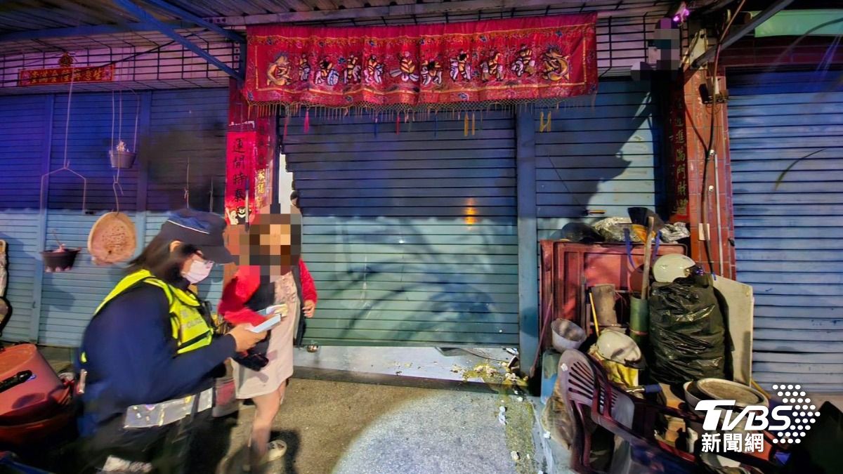債務問題變暴力 高雄民宅暗夜遭車撞破門、蛋砸一整地