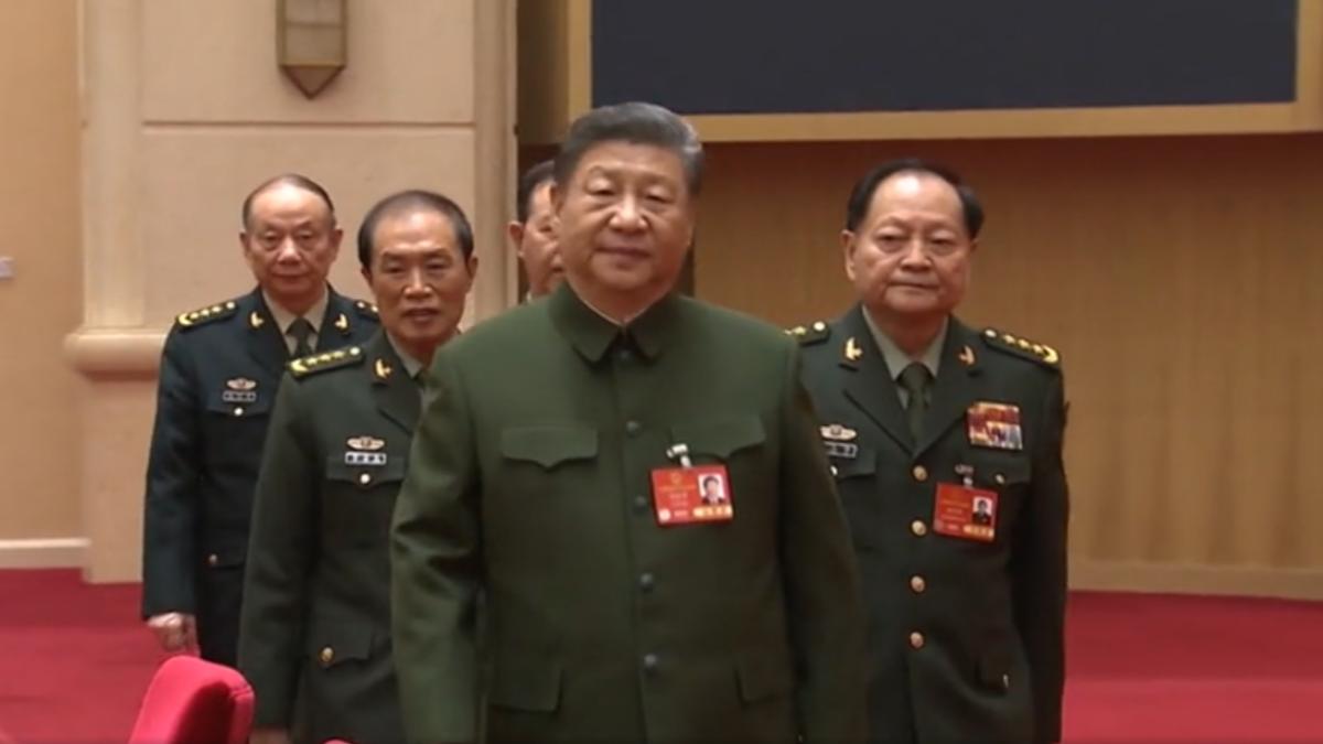 習近平7日下午出席解放軍和武警部隊代表團全體會議(圖/CCTV+)