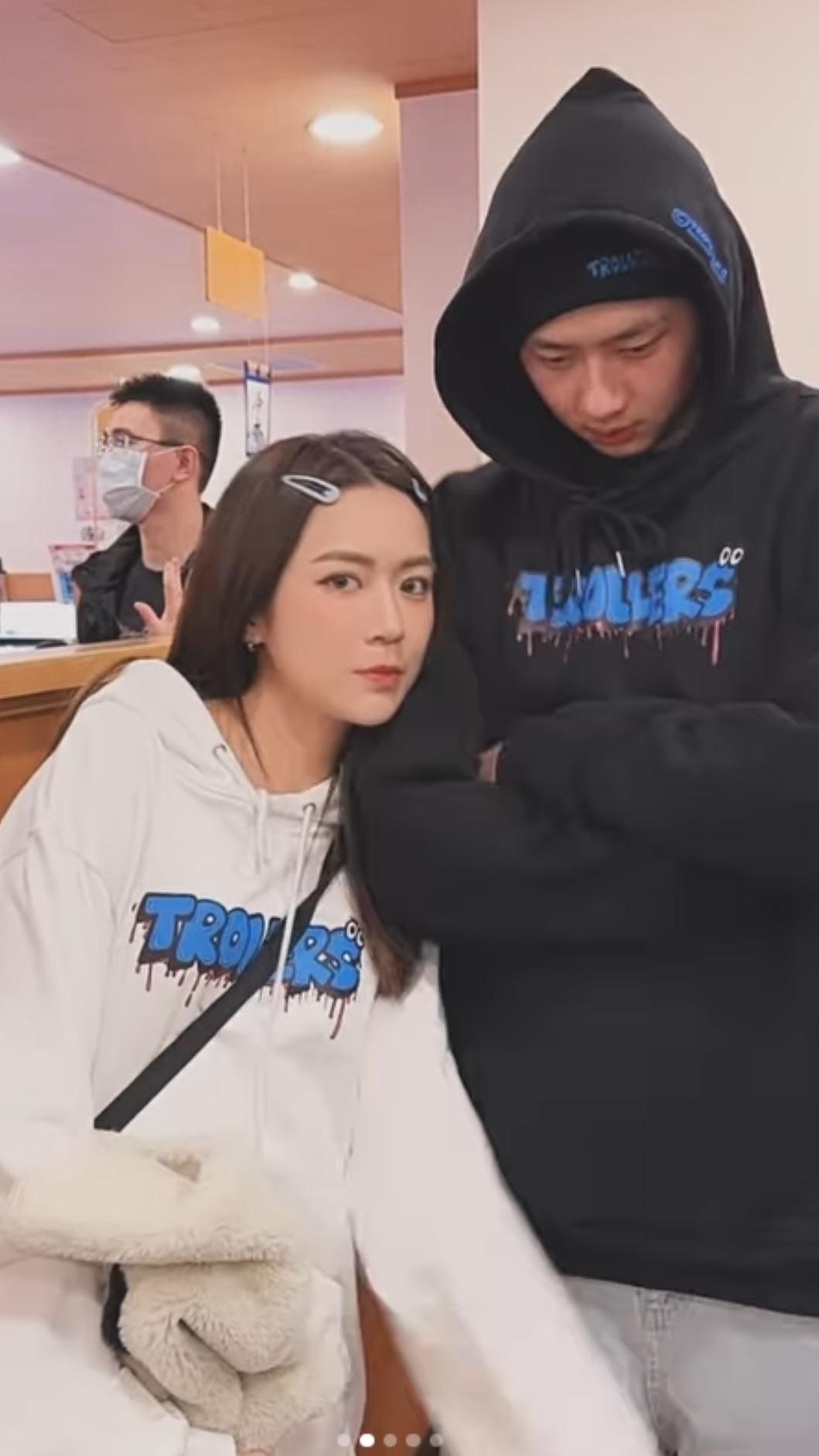 金陽向Bibi求婚成功。(圖/翻攝金陽 IG)