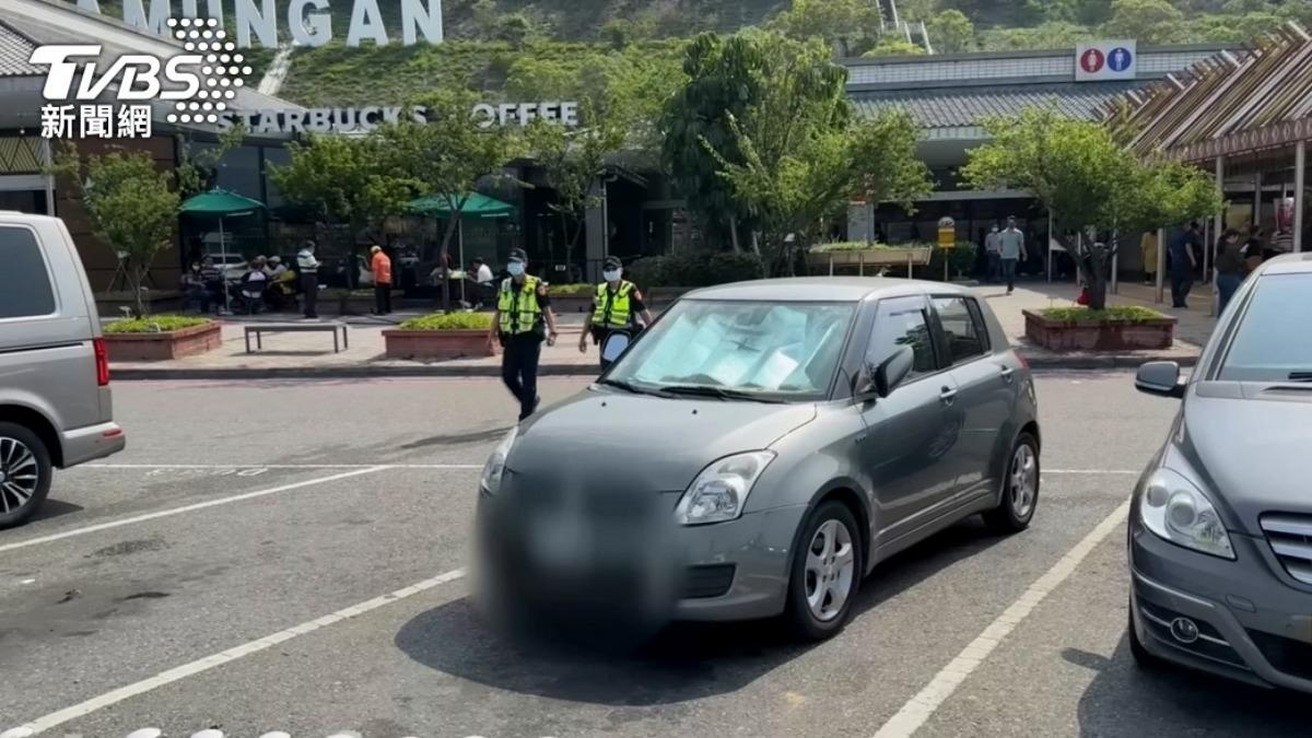 國道休息站近期出現「停車蟑螂」、「車床族」長期霸佔車位。(示意圖/TVBS資料照)