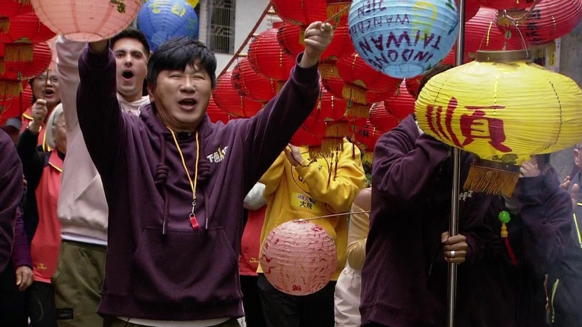 《大集合》爆意外!胡瓜開場燈籠燒起來 男星突收「喜訊」嚇傻