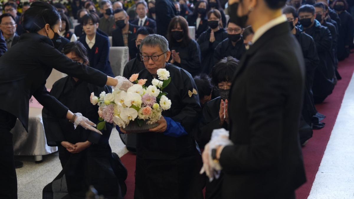 柯文哲稱自己無法在父親最後一刻隨侍在旁，是一生遺憾。（圖／民眾黨提供）