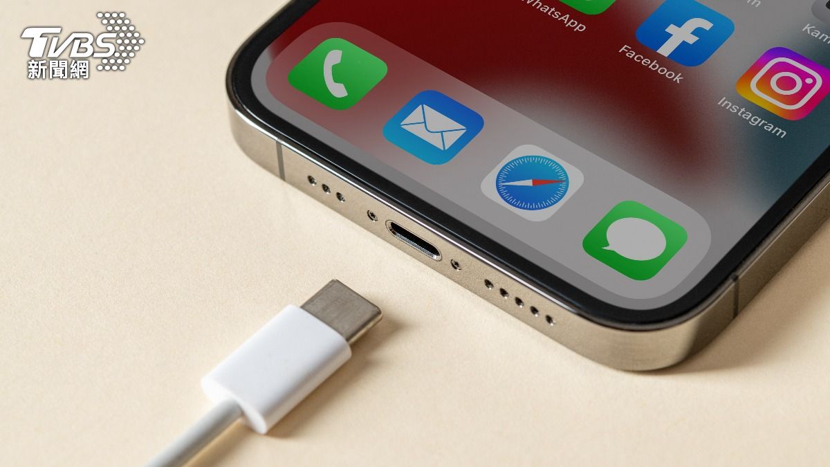 又準備領先市場？蘋果傳有意拋棄充電孔　歐盟點頭開綠燈