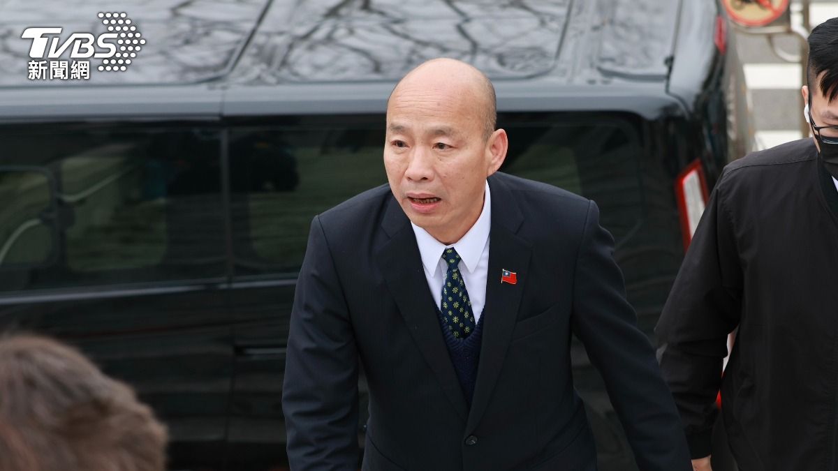 韓國瑜全程待完柯爸告別式!張啟楷曝他「1低調暖舉」:有情有義