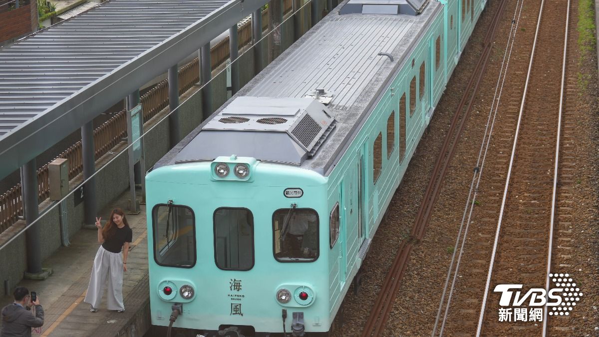 「海風號」觀光列車再度升級，迎接夏季全新旅遊路線。（圖／華子琛攝）