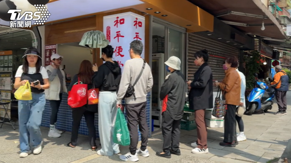 便當店中午時人潮。(圖/TVBS資料照)