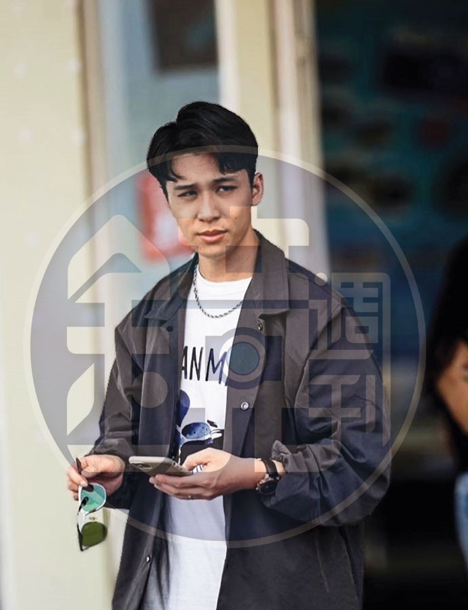 空軍戰術管制聯管制官許展誠涉洩漏雄三飛彈機密及反制共機擾台計畫,犯罪情節重大,至今仍在羈押中。(翻攝臉書)