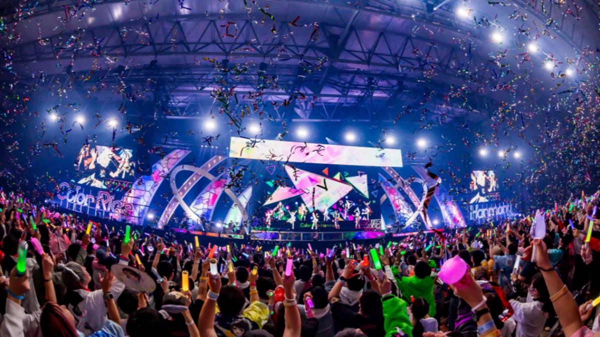 VTuber演唱會「粉絲昏倒」 台灣救護員英勇助人日網讚爆