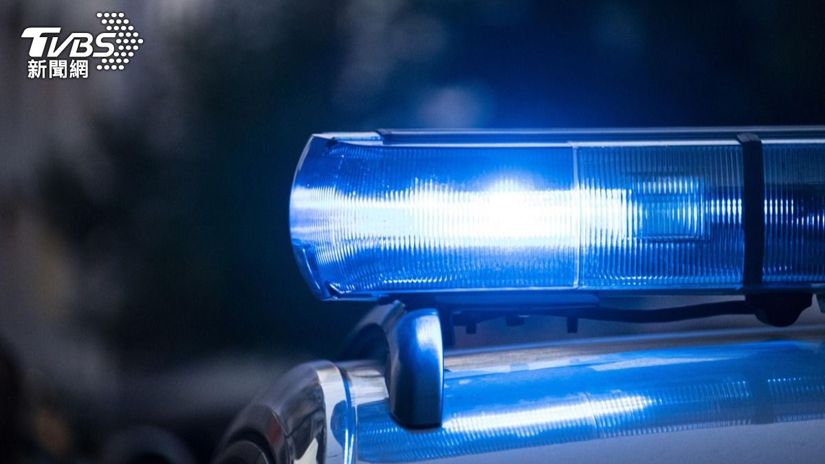 快訊/台中東勢警匪追逐!通緝犯拒捕衝撞逃 警開3槍反擊