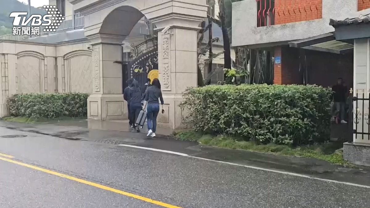 傅崐萁競選小物案「管家失聯被通緝」 他涉藏犯人50萬交保