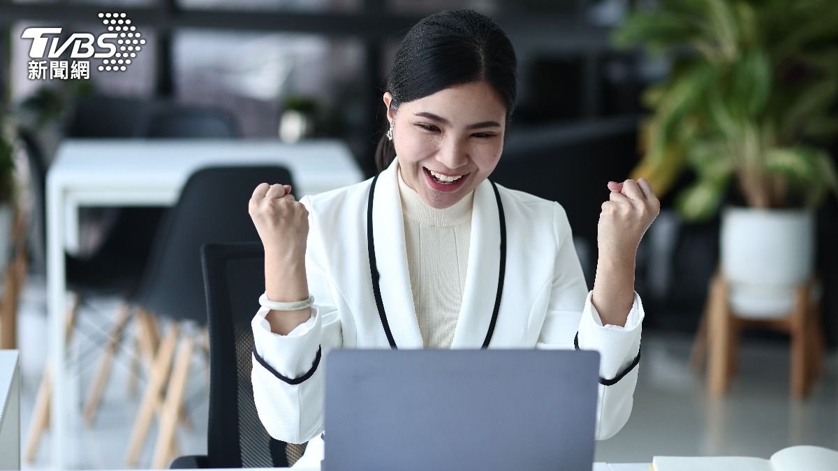 6月上旬迎好運！「4生肖」財富、事業都超旺　他有望升職加薪