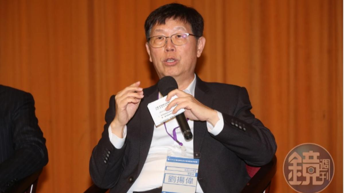 【鴻海法說直擊1】坦承川普關稅讓客戶CEO非常頭痛 劉揚偉4個字透露端倪