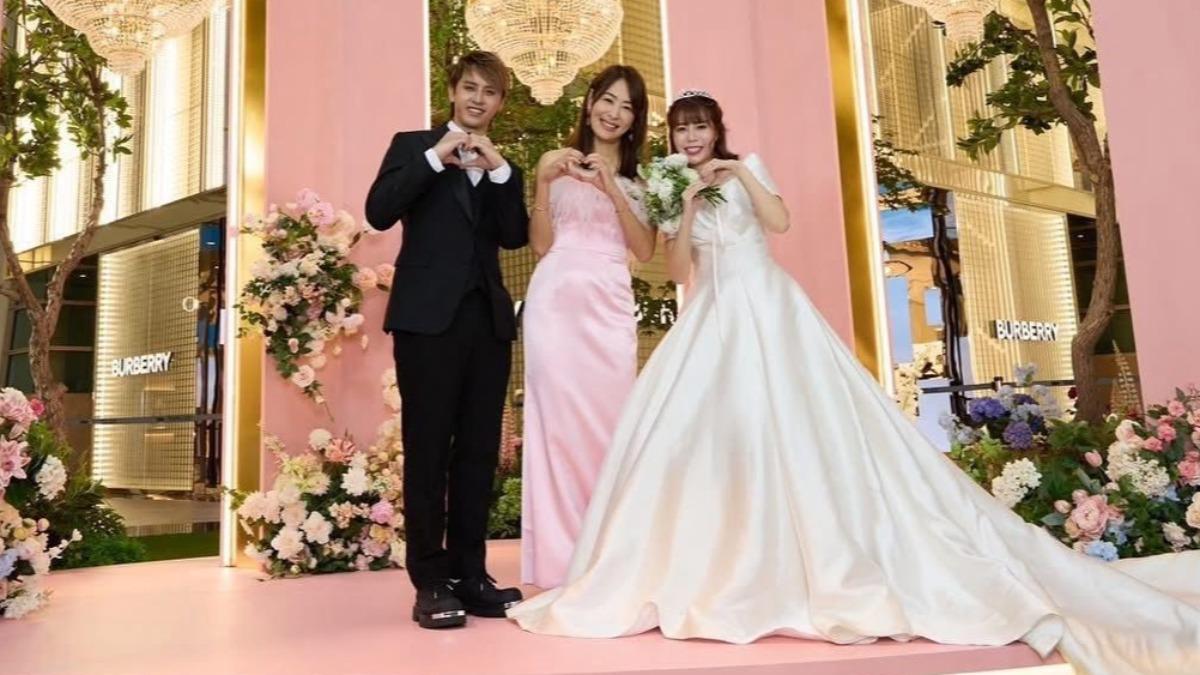 賈永婕擔任田亞霍夫妻的證婚人。(圖/台北101提供)
