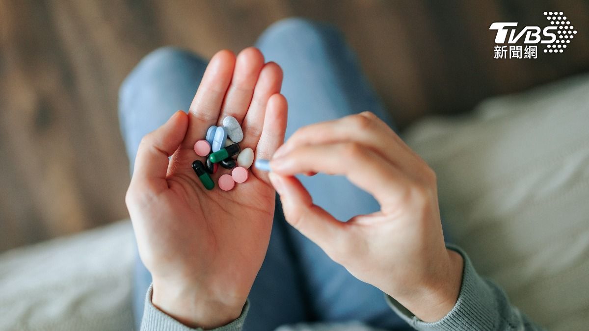 感冒沒症狀了可停藥？耳鼻喉科醫解答：2情況一定要吃完