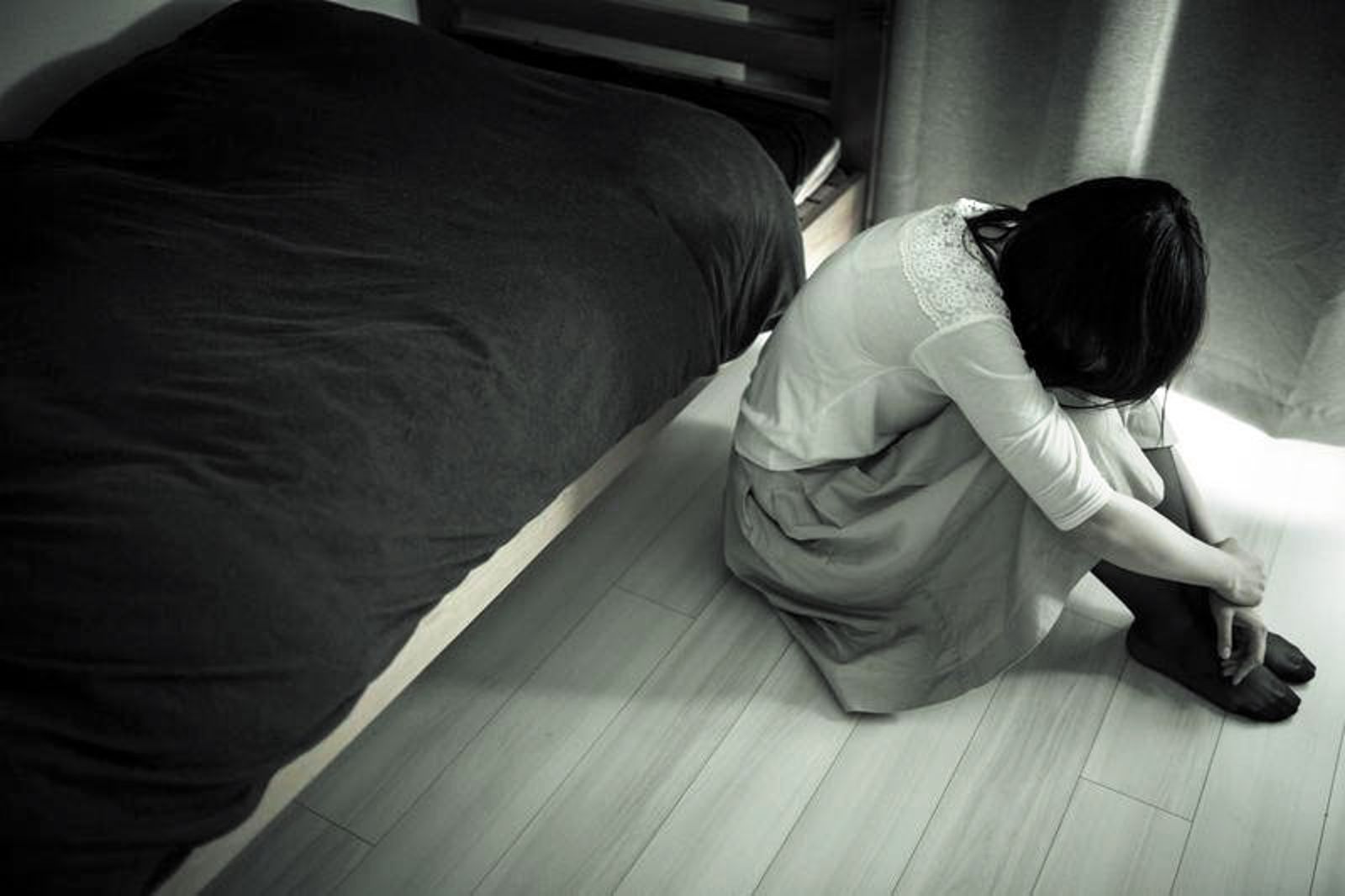 T女接受本刊採訪呼籲，願出面受訪是希望民眾善心不要再被裘振宇利用。（示意圖非當事人／摘自pakutaso）