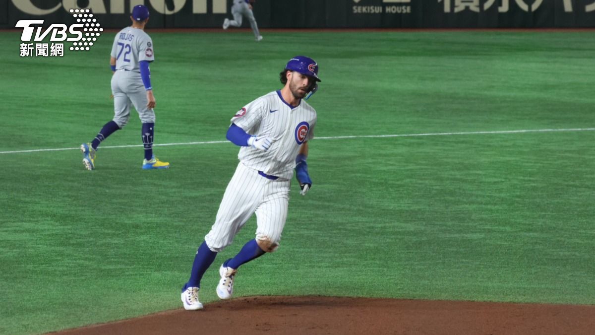 史萬森跑回2025年MLB賽季的第1分。(圖/李建緯攝)