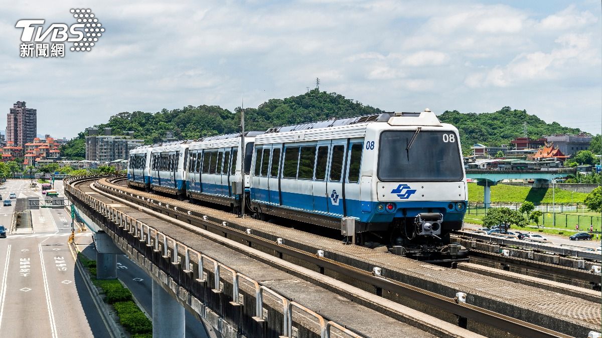 Cheap認為台灣機車數量如此多,最大原因就是大眾交通不方便。(示意圖/shutterstock達志影像)