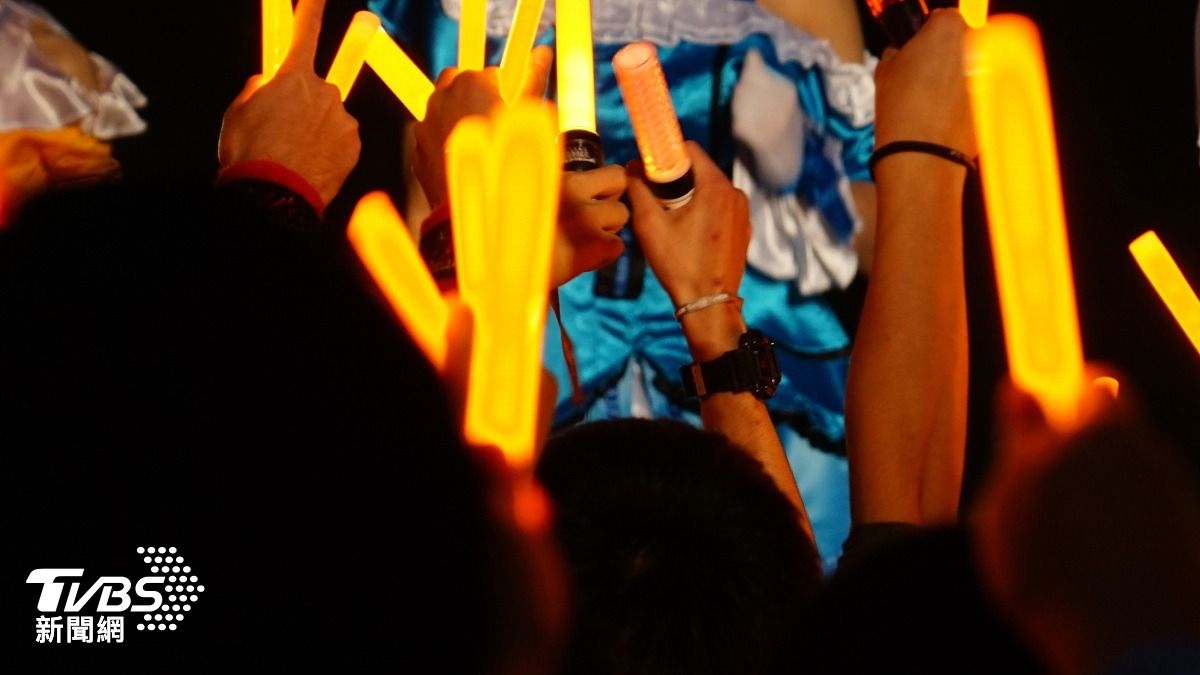 日本前國民偶像遭瘋狂粉絲跟蹤 一覺醒來枕邊竟躺陌生男