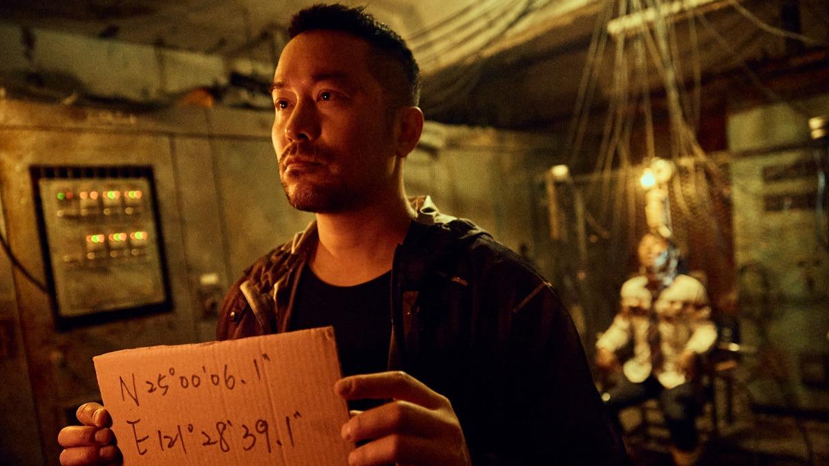 張孝全飾演「最強老爸」,踏上殘暴驚悚的復仇之路。(圖/華映娛樂提供)