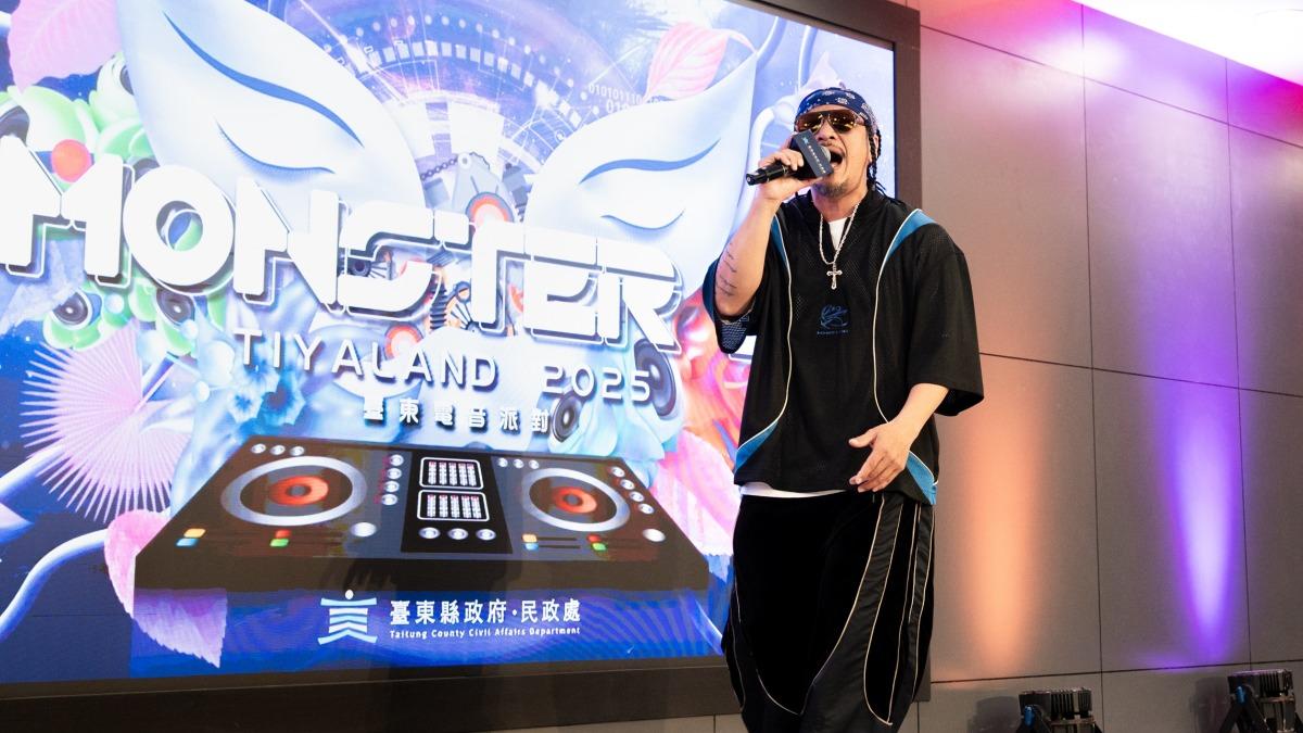 葛西瓦首戰台東電音趴「喊話張惠妹」 韓國電音和尚也來了