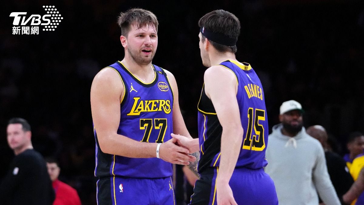 NBA／雙星恐被盯上！魔術強森認「防守隱憂」：季後賽要小心