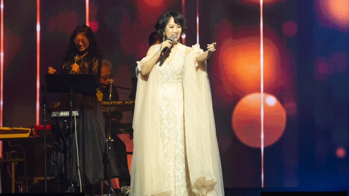 林淑容獻唱招牌曲〈安娜〉。(圖/媒體棧提供)