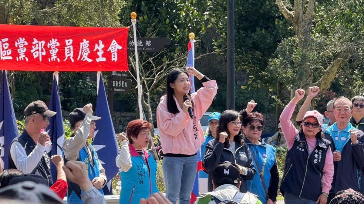 借滿活動中心杯葛罷團? 徐巧芯槓上簡舒培:議員別耍白痴