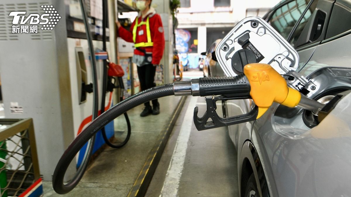 她喊「95加滿」被加成柴油！愛車引擎毀了　加油站賠26萬